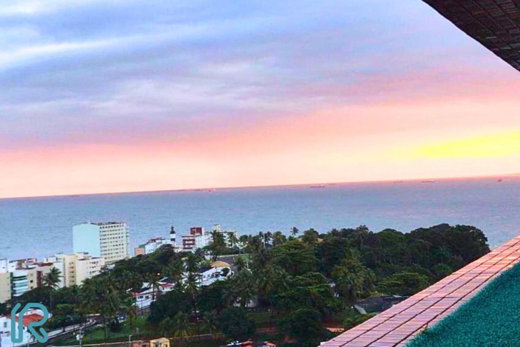 Lindo Studio Vista Mar Na Barra Com Piscina No Rooftop Do Edf, Proximo Ao Porto Da Barra Salvador Buitenkant foto